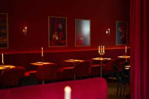 Interior del local de Berty's Burger en Pamplona