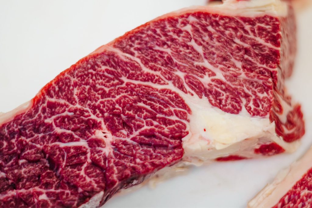 ¿Qué es la carne Dry Aged? El Secreto detrás de una hamburguesa superior